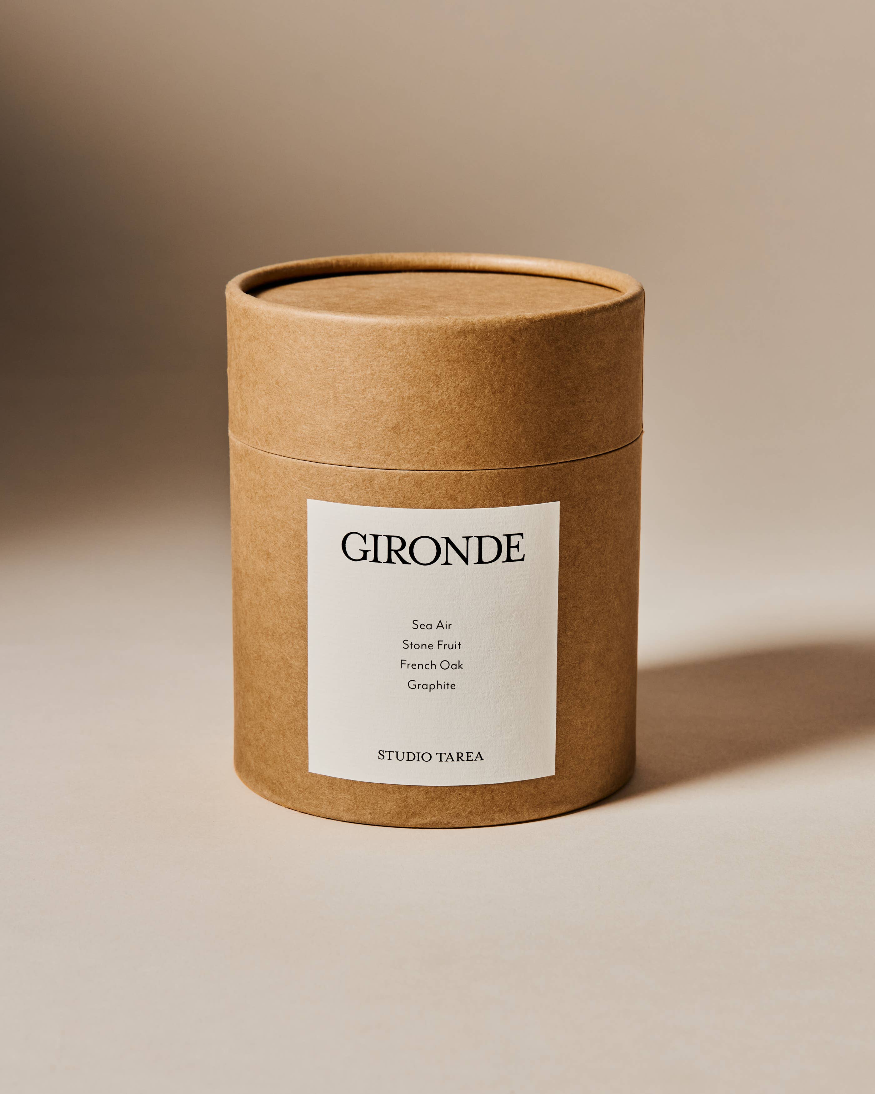Studio Tarea - Wholesale Jar/Filled Candle - Gironde – Fruity and Bright Candle Inspired by Bordeaux3