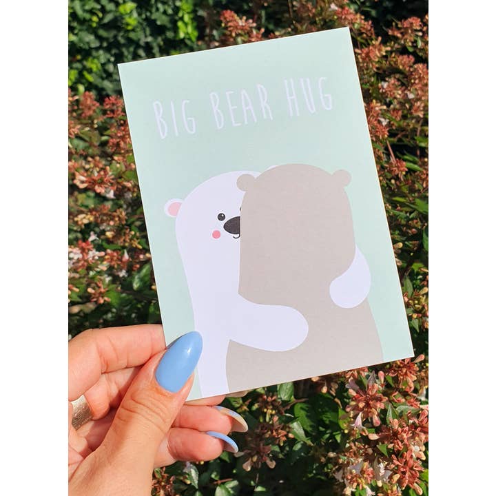 Studio Inktvis - Wholesale Postcard - Big bear hug Postcard