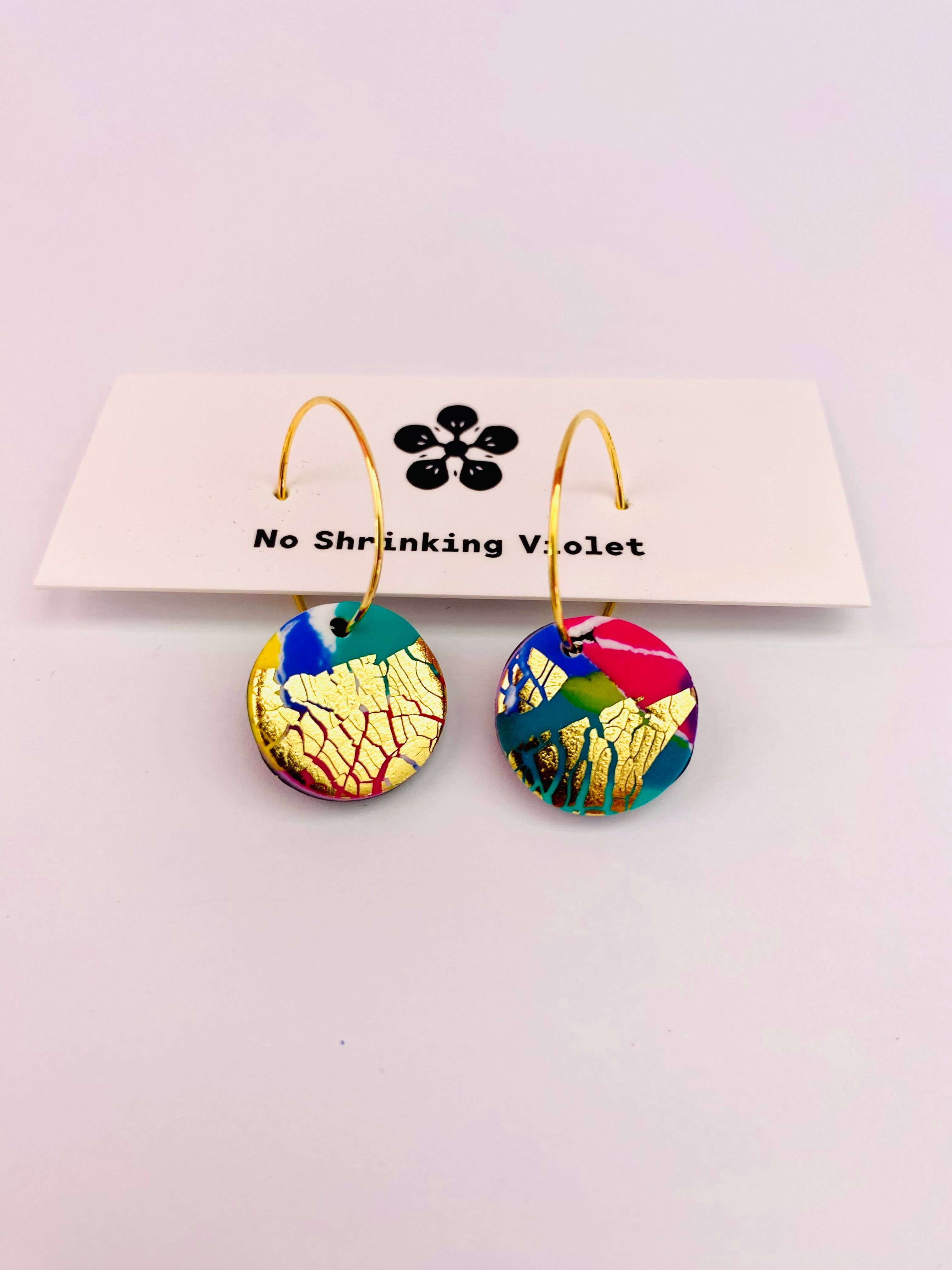 No Shrinking Violet - Wholesale Hoop earrings - 80s - Gold Hoop Earrings (Small Disc)