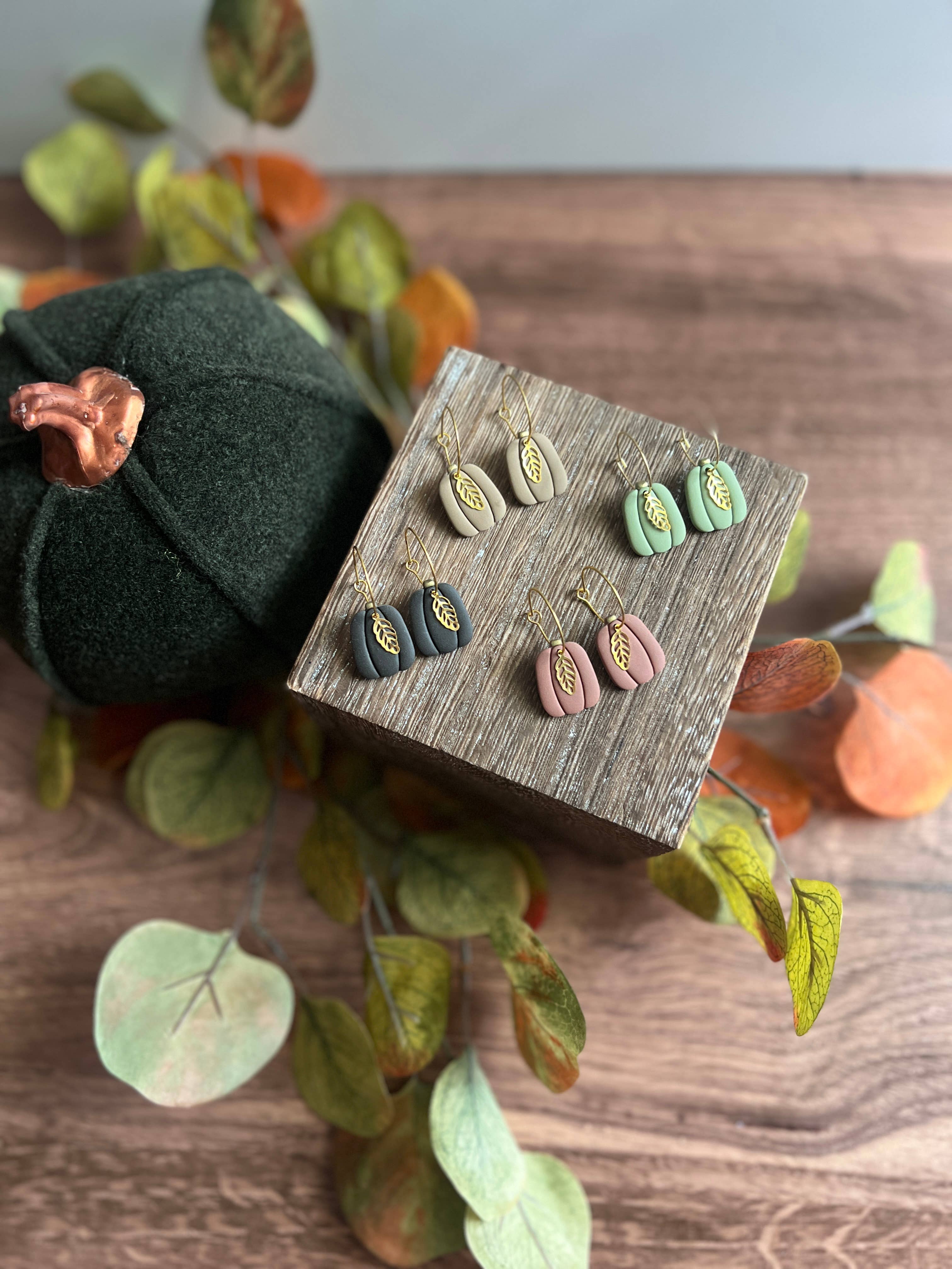 Serene Design Co. - Wholesale Dangle Earrings - Pumpkin Hoop Earrings1