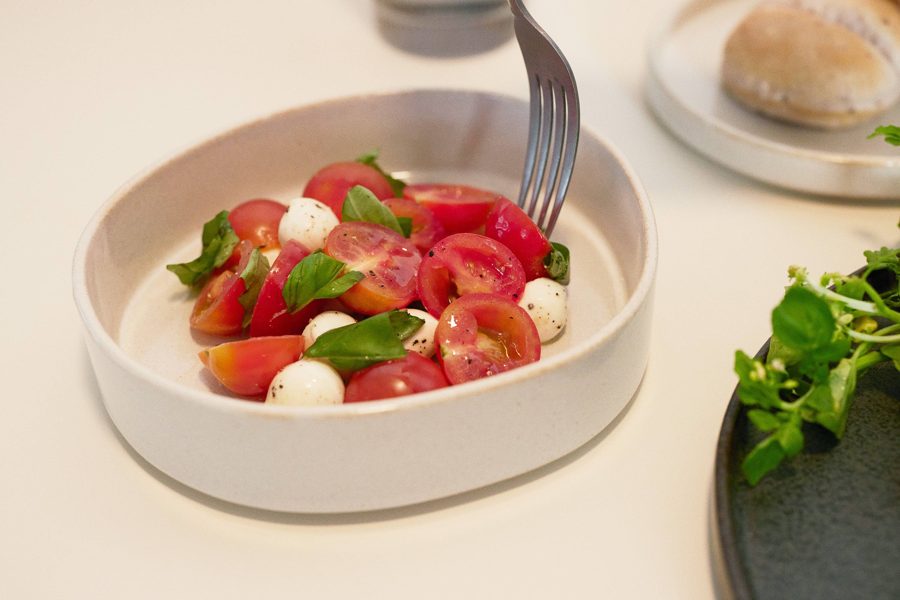 LAKOLE - Wholesale Serving Plate - Mino Ware Stackable Organic Deep Plate Small15