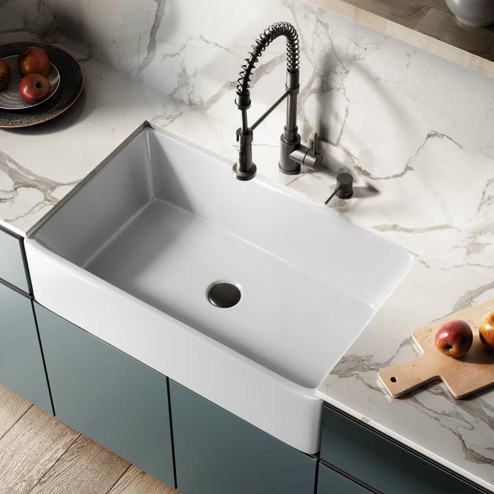 Elegance 33 x 20 Ceramic, Farmhouse Kitchen Sink for wholesale by Swiss Madison