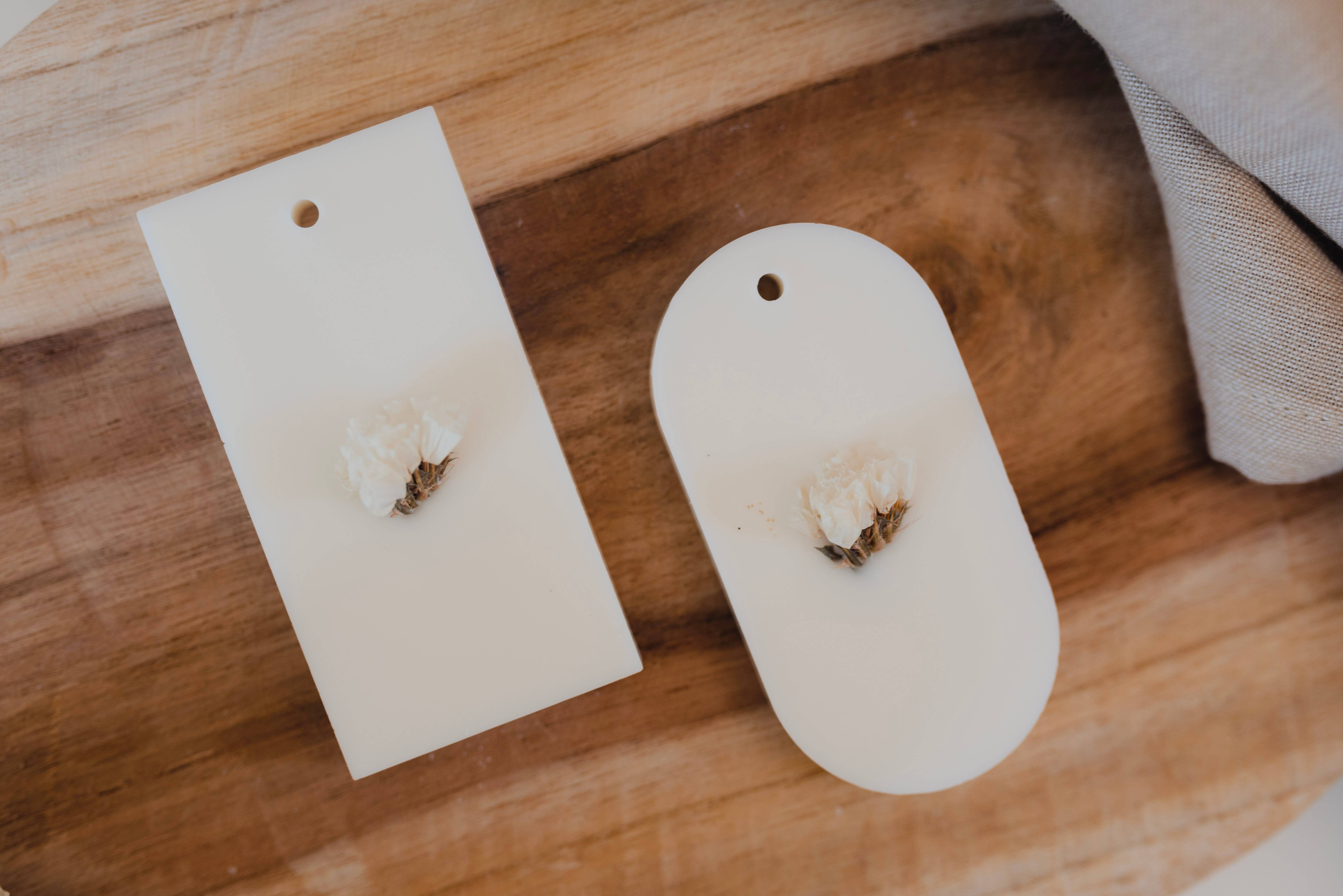 WILD CHILD Bougies & Co - Wholesale Wax Melt - FLEUR DE COTON scented wax tablet1