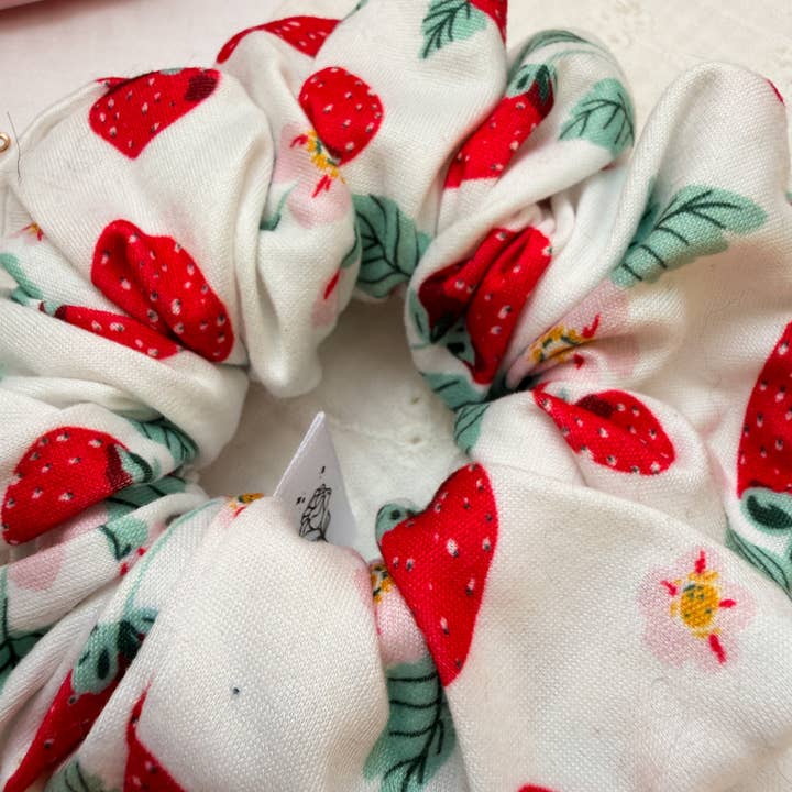 Wild Rose Accessories - Wholesale Scrunchie - Women's - Strawberry Fields l Stretch Scrunchie 1