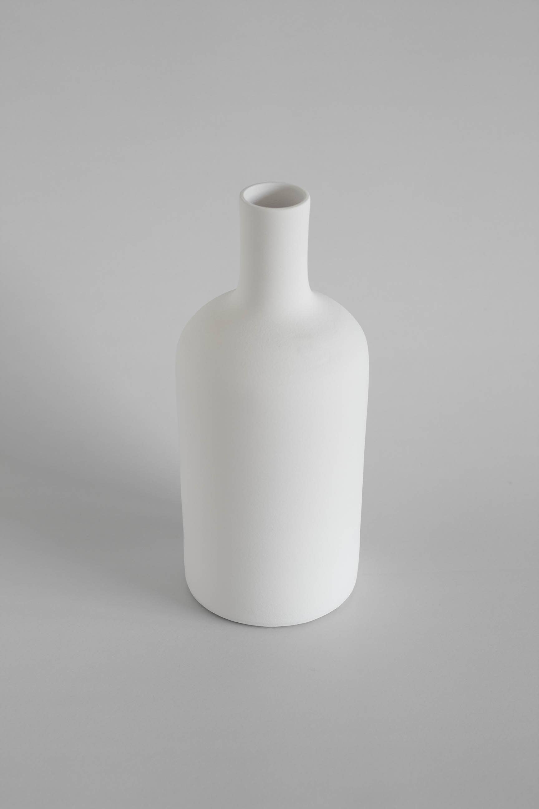 Blanc 02 - White Vase - Home Decor - LAST UNITS for wholesale on Faire3
