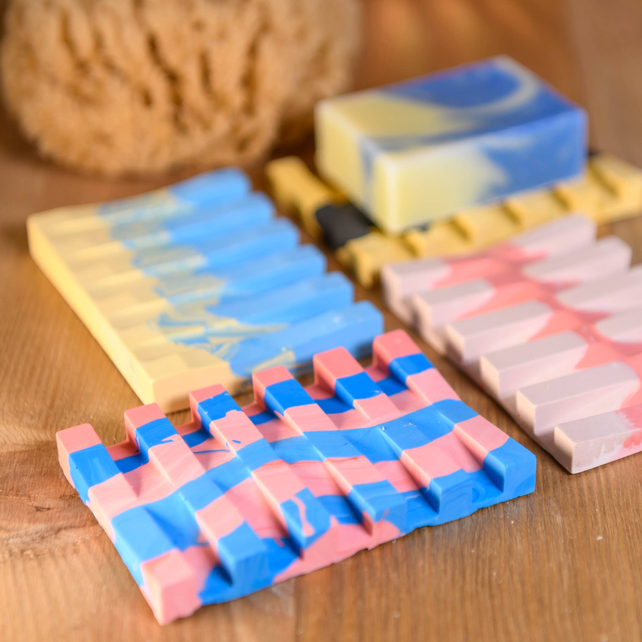 Savonnerie de la Buèges - Wholesale Bath Soap Dish - Multicolor handmade soap holder6