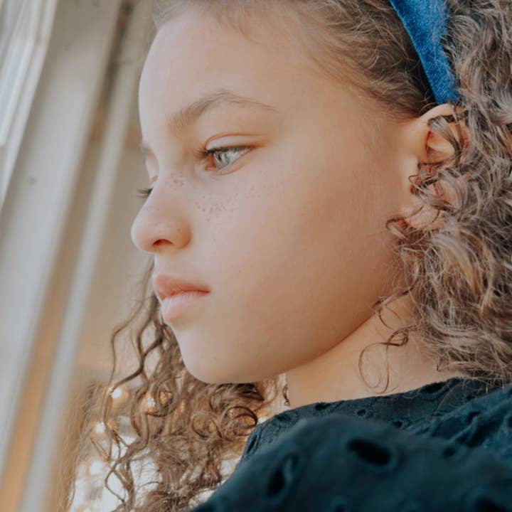 Sammet pannband blå för wholesale av Le enfant