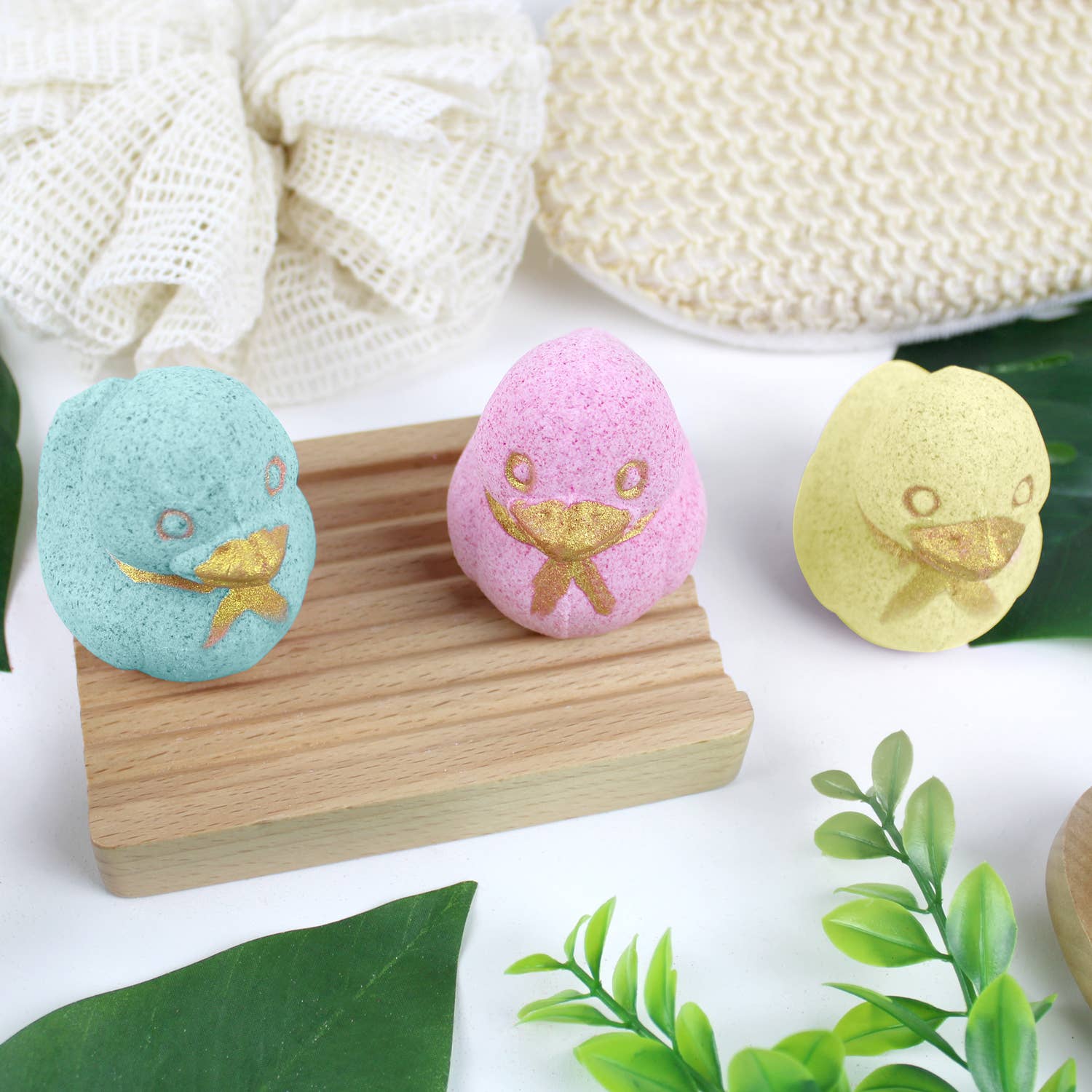 FRENCH TENDANCE – wholesale Bath bomb/fizz – Canard bath bomb 100 grams - Strawberry scent3