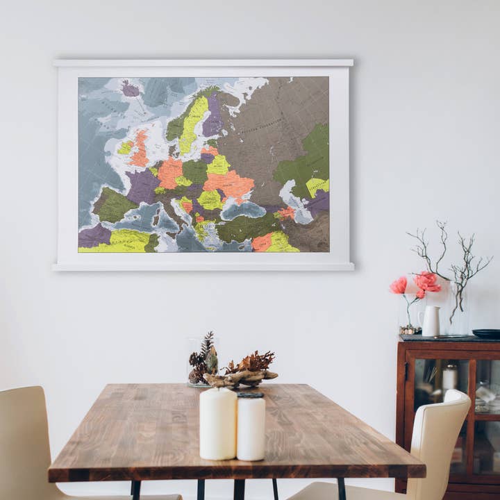 Zitrone, Orange, Distel, Khaki EUROPA-WANDKARTE für den Großhandel auf Faire1