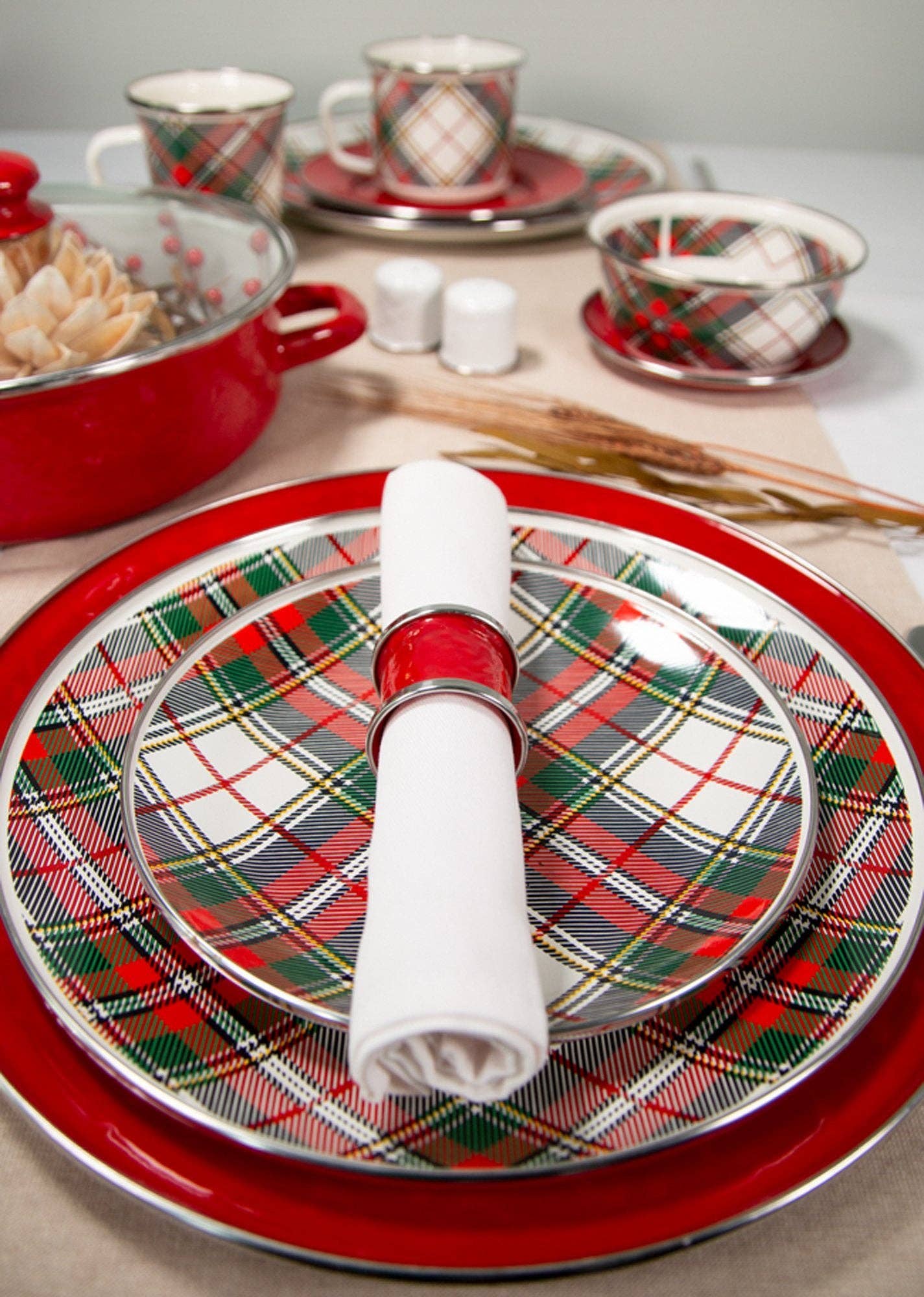 Crow Canyon Home - Wholesale Charger Plate - Golden Rabbit Enamelware Set of 2 Highland Plaid Chargers2