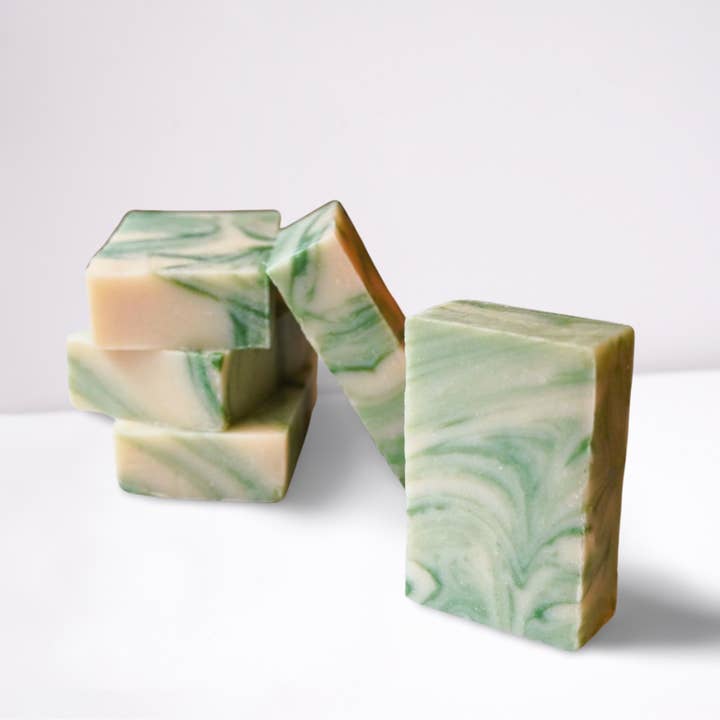 Savon à l'Aloe Vera Frais et Rafraîchissant pour la vente par Luna-Bel Body Essentials