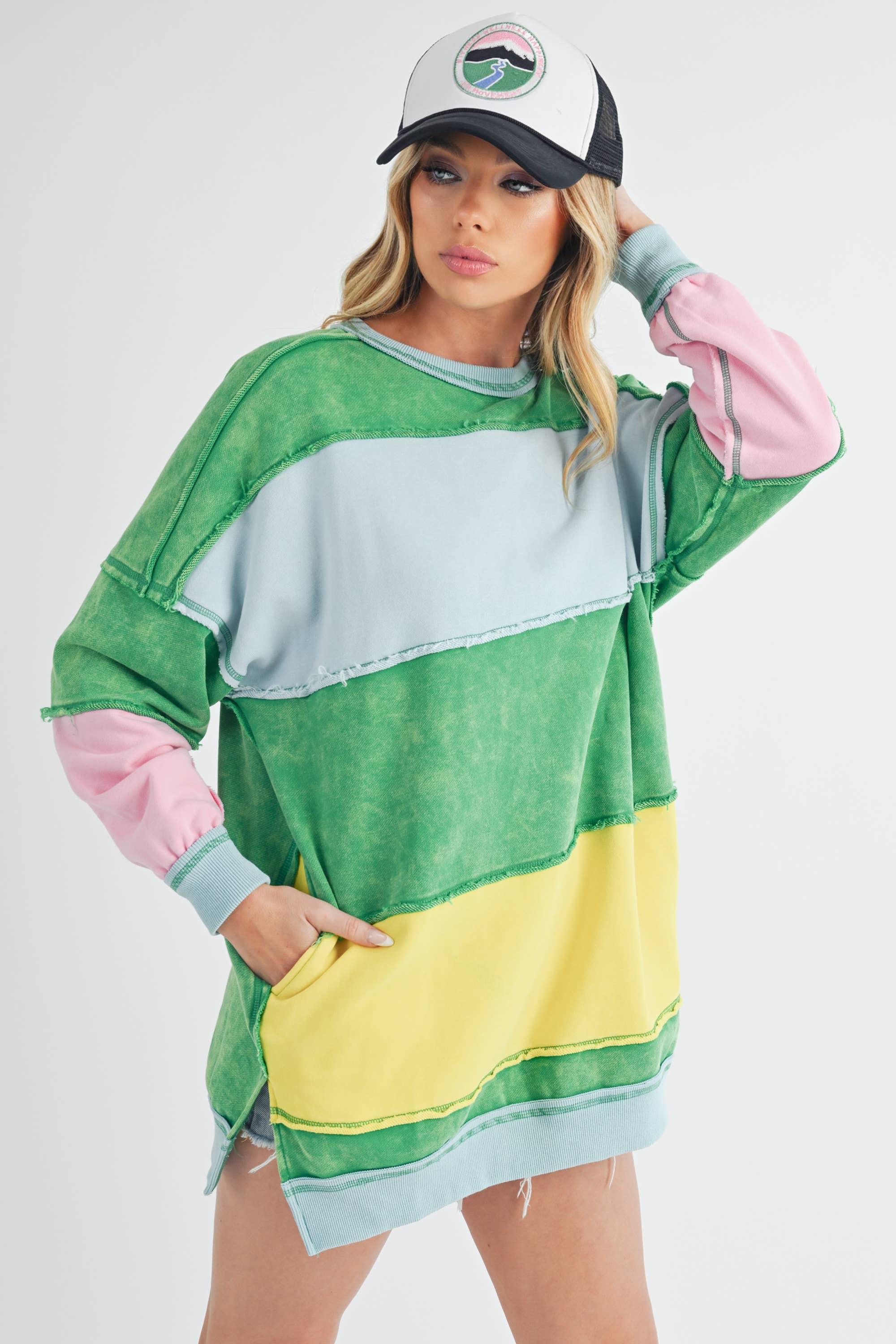 AEMI + CO - Wholesale Knit Sweater - Women's - 8332EK Rugby Color Block Stripe Sweatershirt11