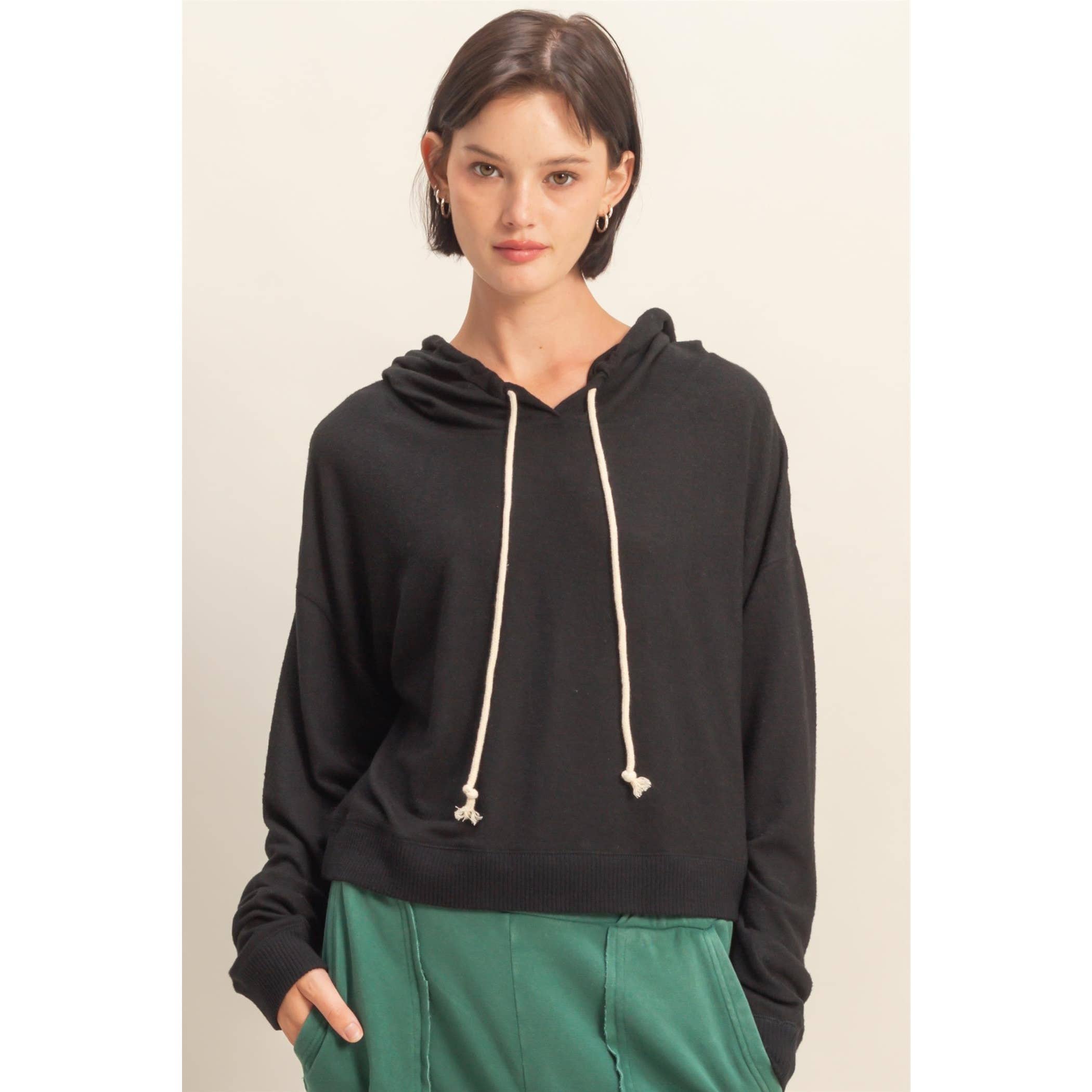 HYFVE - Wholesale Hoodie - Women's - Long Sleeve Brushed Fabric Everyday Hoodie5