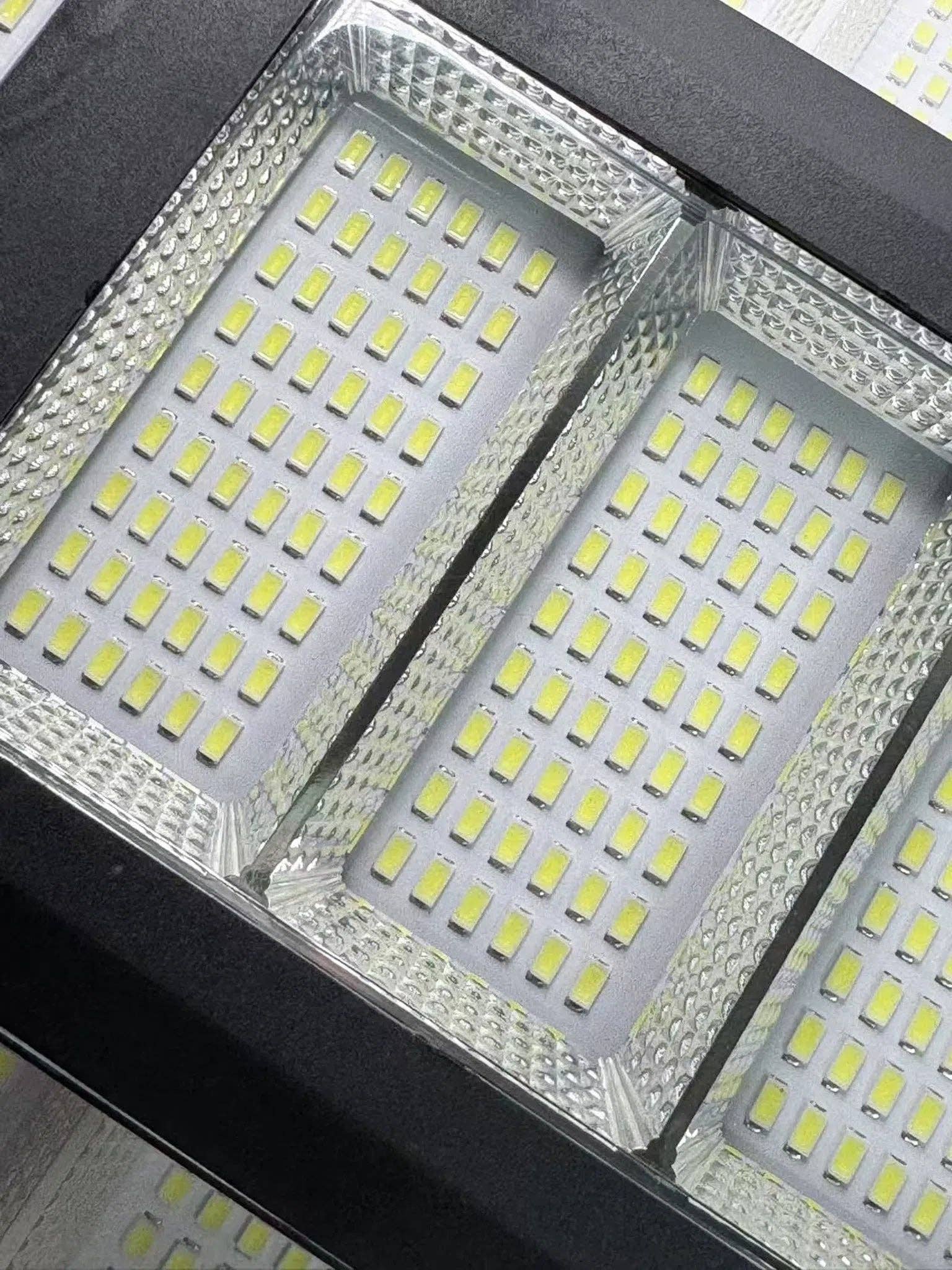 WYW - Wholesale Outdoor/Lawn Light - SoLightU Solar Street Lights 6000W Big Size Higher Brightness, Outdoor Dusk to Dawn with Remote Control and Motion Sensor, Waterproof IP684