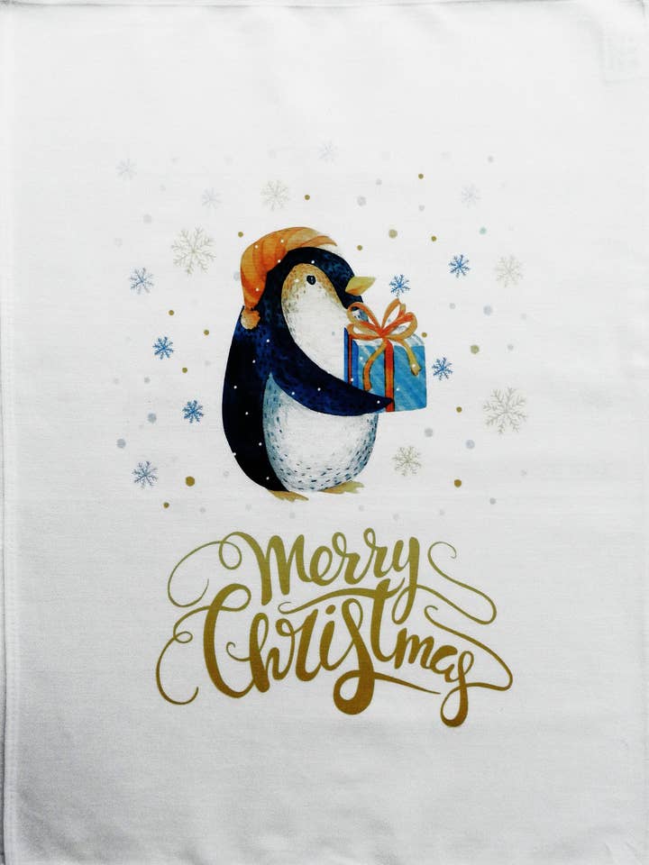 Merry Christmas Penguin - Grand torchon en coton 1 pour la vente par Half a Donkey