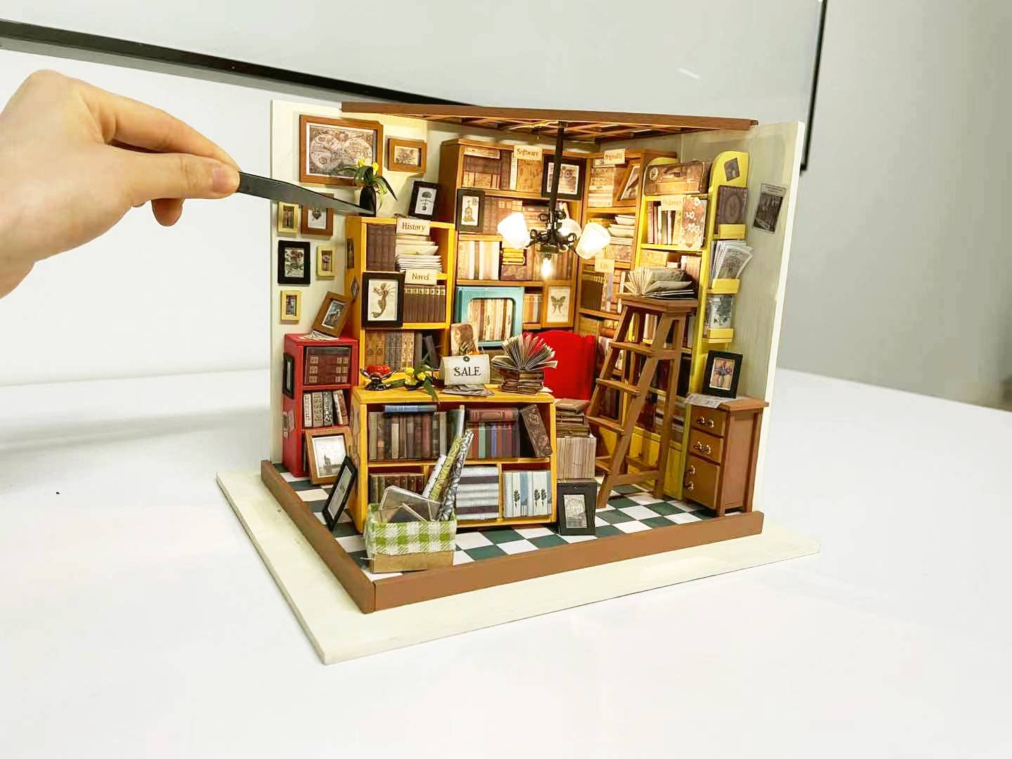 Robotime - Wholesale DIY Craft Kit - DG102 Sam's Study Rolife Library DIY Miniature Dollhouse14
