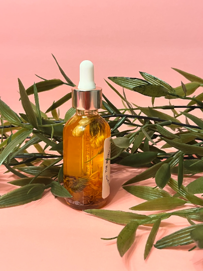 The Blush Spot - Wholesale Bath/Body Oil - Pineapple Yoni Oils - Organic and Edible6