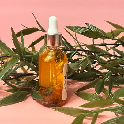 The Blush Spot - Wholesale Bath/body oil - Pineapple Yoni Oils - Organic and Edible6