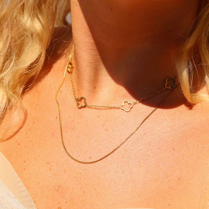 WJW - Wholesale Pendant/Charm Necklace - 18K Gold PVD Stainless Steel Layered Clover Charm Necklace