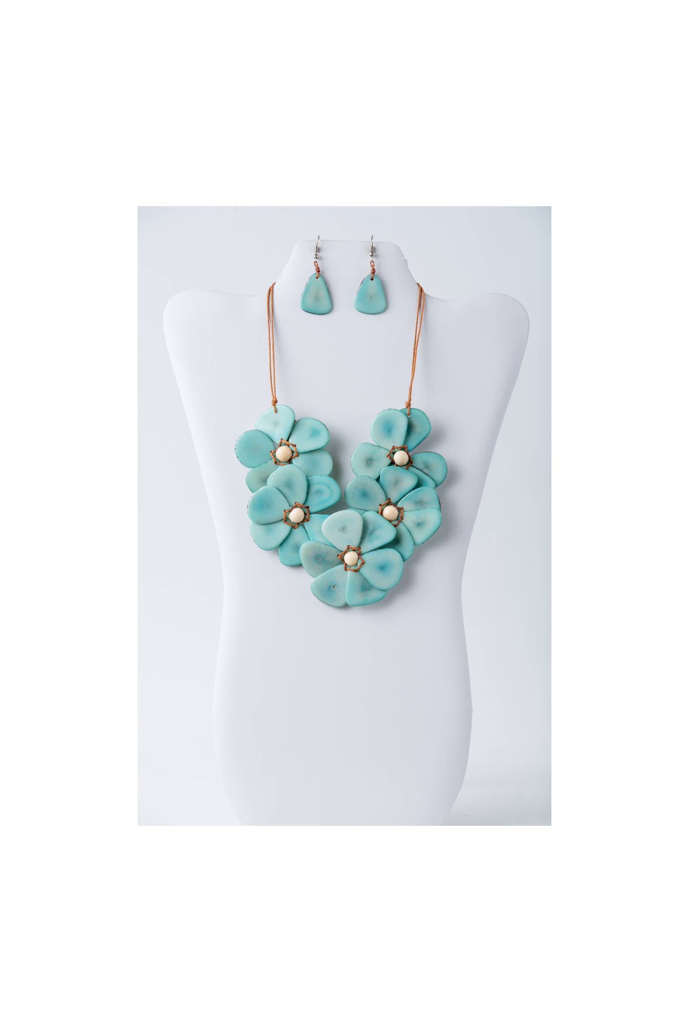 TaguArtsy - Vente Parures de bijoux - Ensemble de colliers Tagua bio Becca Flower15
