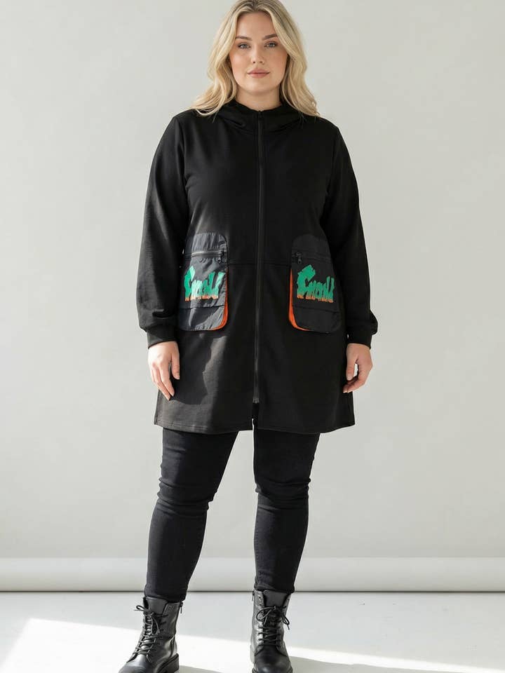 Stor kappa med orange mönster (C6619) för wholesale av Pomme Rouge Paris