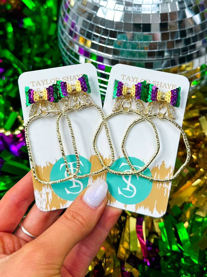 Mardi Gras Bethany Bow Hoops for engroshandel hos Taylor Shaye Designs