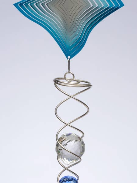 Diamante Fading Blue Artist Crystal Tail per la vendita all'ingrosso da parte di TWS Trading Limited