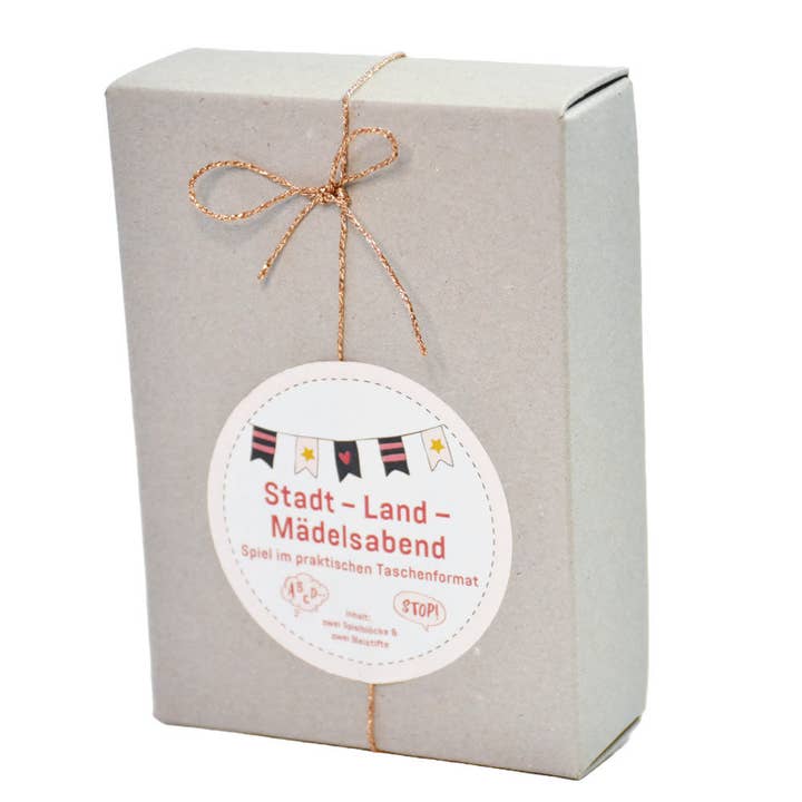 Wunderle GmbH - Wholesale Card Game - City-Country-Girls' Night Game2