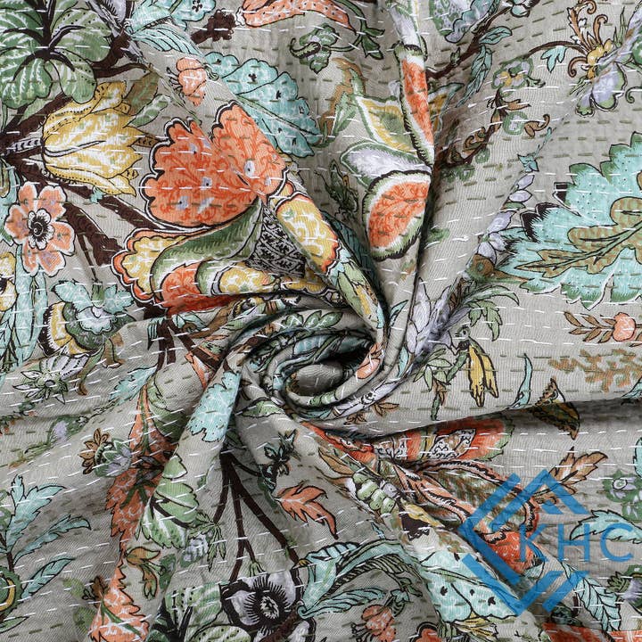 KHC – wholesale Täcke – Indisk handgjord kantha grå blommig quilt