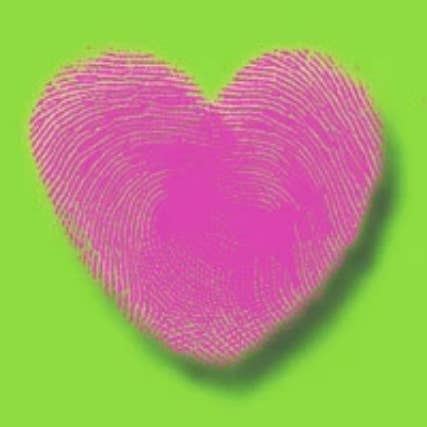 Itzmine Charging Cord Identifier Hot Pink - Heart for wholesale by iTZMiNE