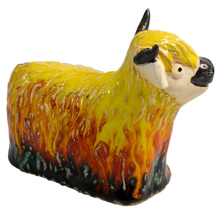 Enigma Supplies – wholesale Dekorativ statyett – Ko med blomma keramisk figur | Olika färger8