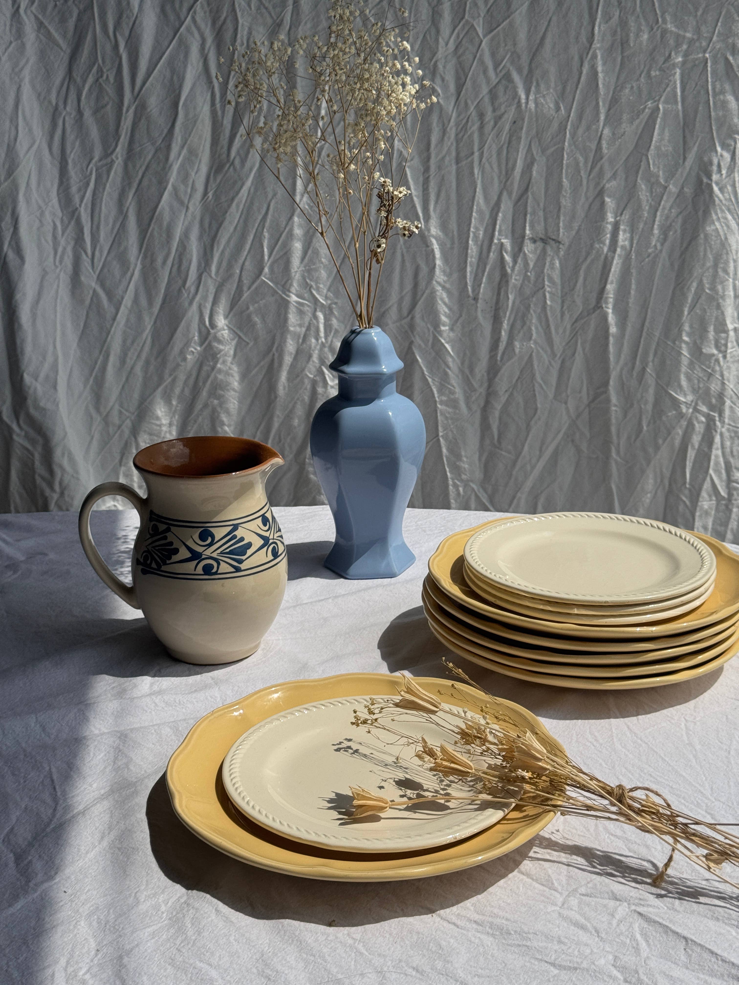 Office Objets - Wholesale Dinner Plate - Set of 4 small vintage white dessert plates D211