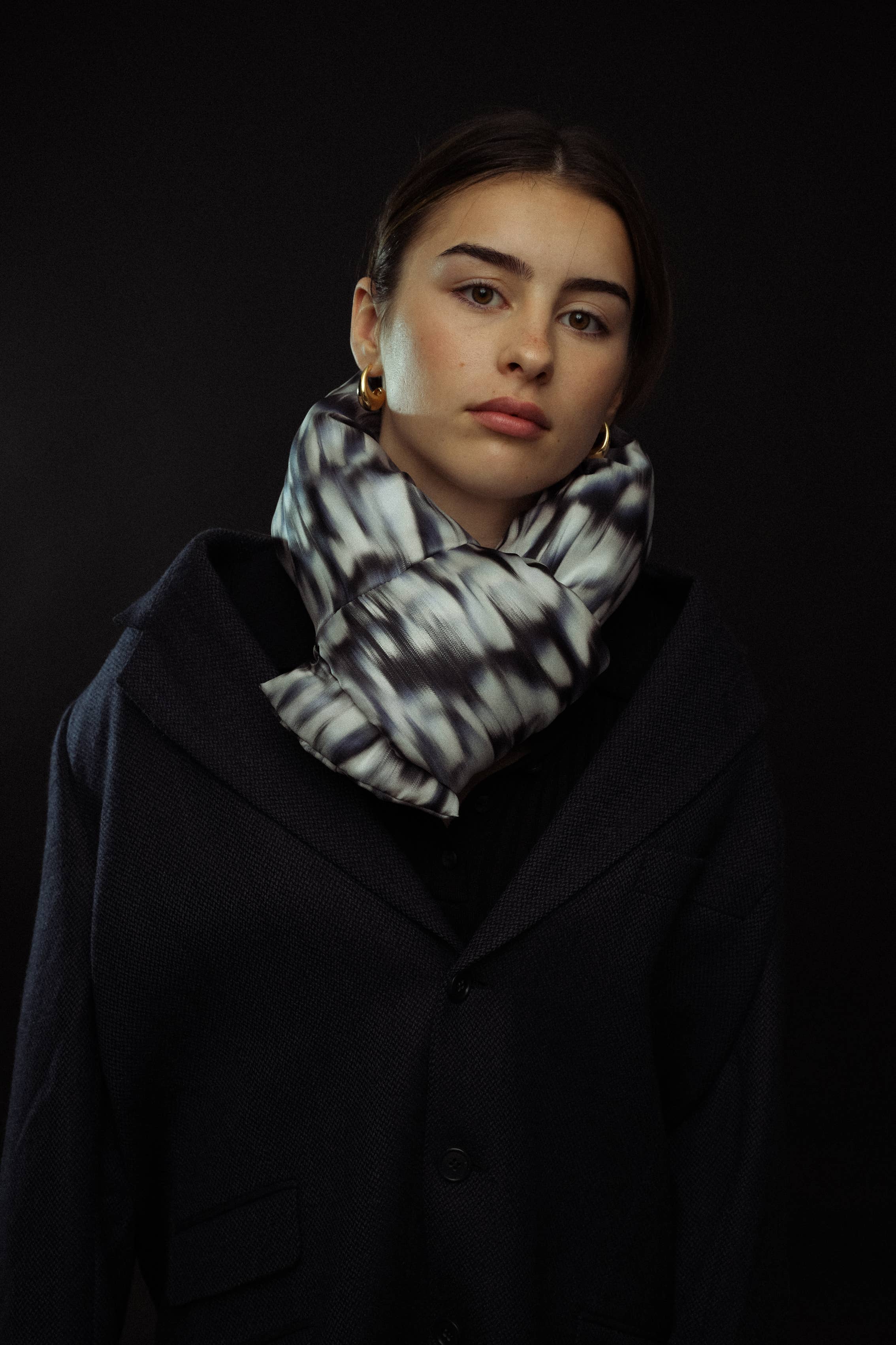 Abstract - Wholesale Scarf - Unisex - Mini padded scarf in printed silk9