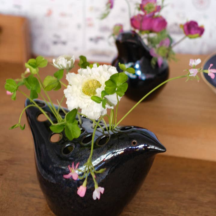 L'UCCELLO per la vendita all'ingrosso da parte di Tsé & Tsé