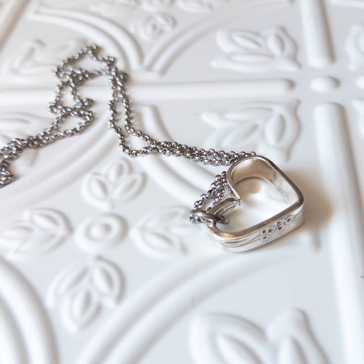 Girl Ran Away With the Spoon - Wholesale Pendant/charm necklace - Bent Heart Silverware Necklace4