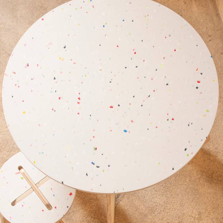 Re:cycled & nature Kindertisch für den Großhandel von Babai