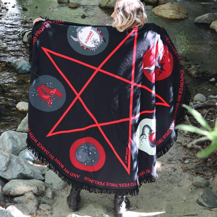 Lady Moon Co.® - Wholesale Beach Towel - Lilith Traveling Spell Space0