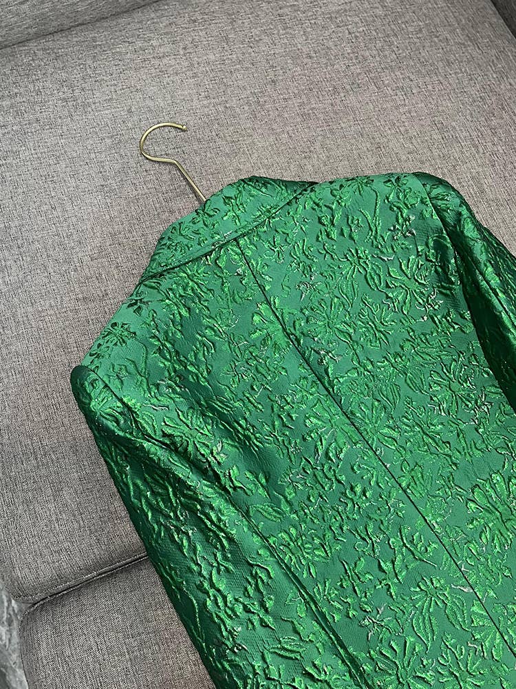 Verde Completo elegante verde con giacca ricamata 3D e pantaloni in vendita all'ingrosso su Faire9