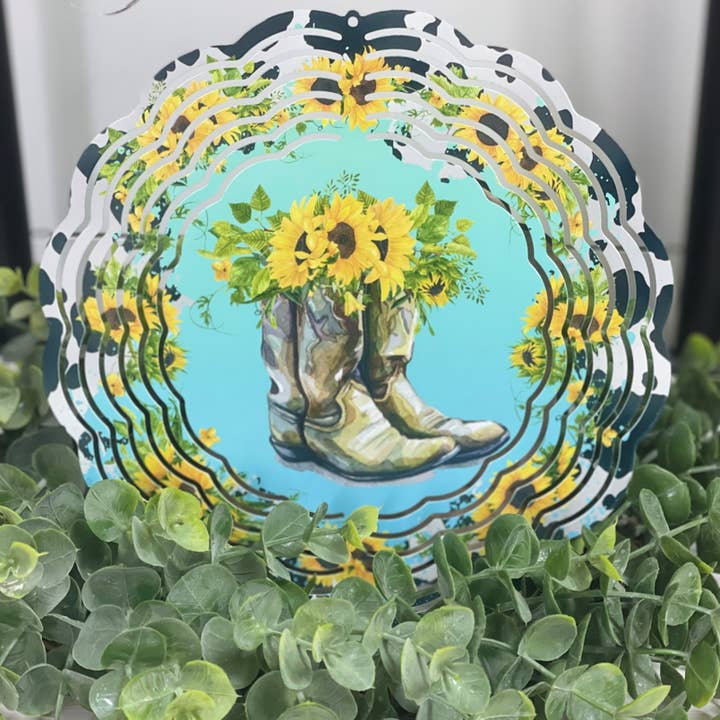CMD Wholesale - Wholesale Wind Spinner - Cowgirl Boots Wind Spinner