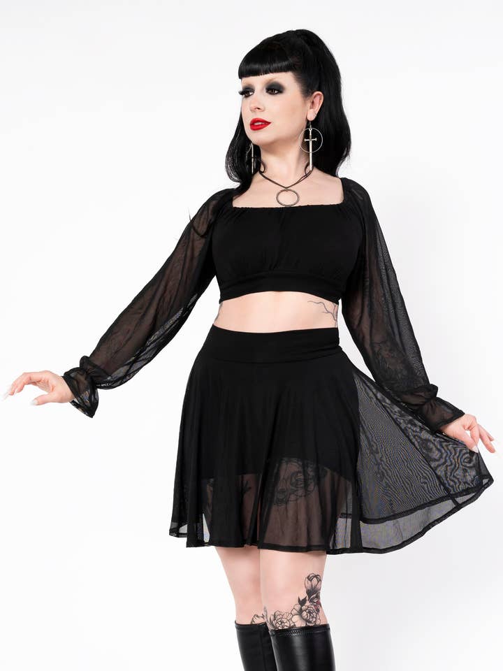 Why Bother skort (gonna con pantaloncini) - Maglia nera
per la vendita all'ingrosso da parte di Putré-Fashion