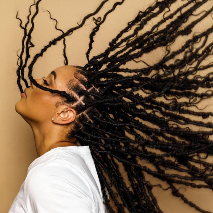 B Crochet River Locs for wholesale on Faire1