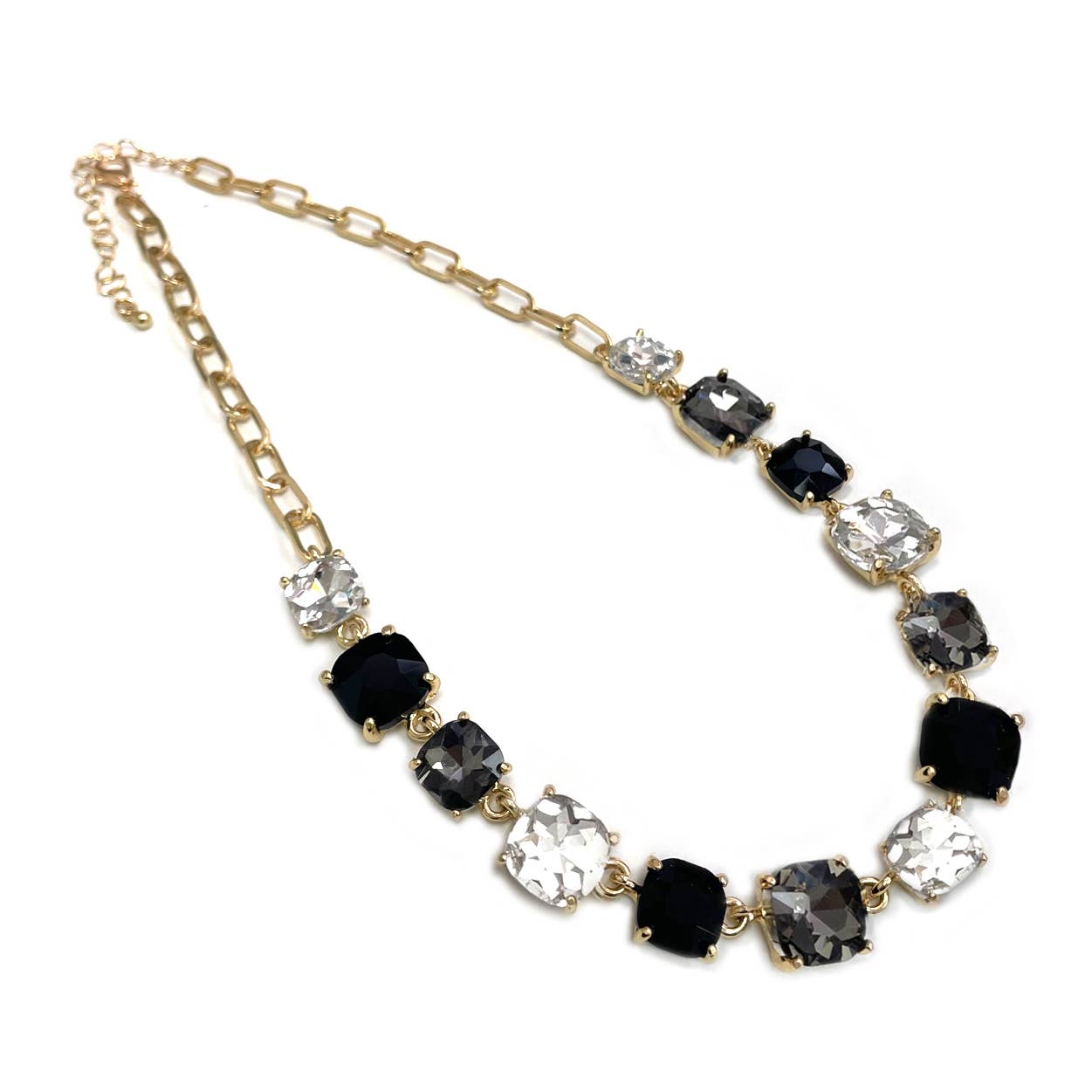 StarryNYC - Vente Collier maille et chaîne - Collier à chaîne à maillons en cristal carré en verre taillé en coussin1