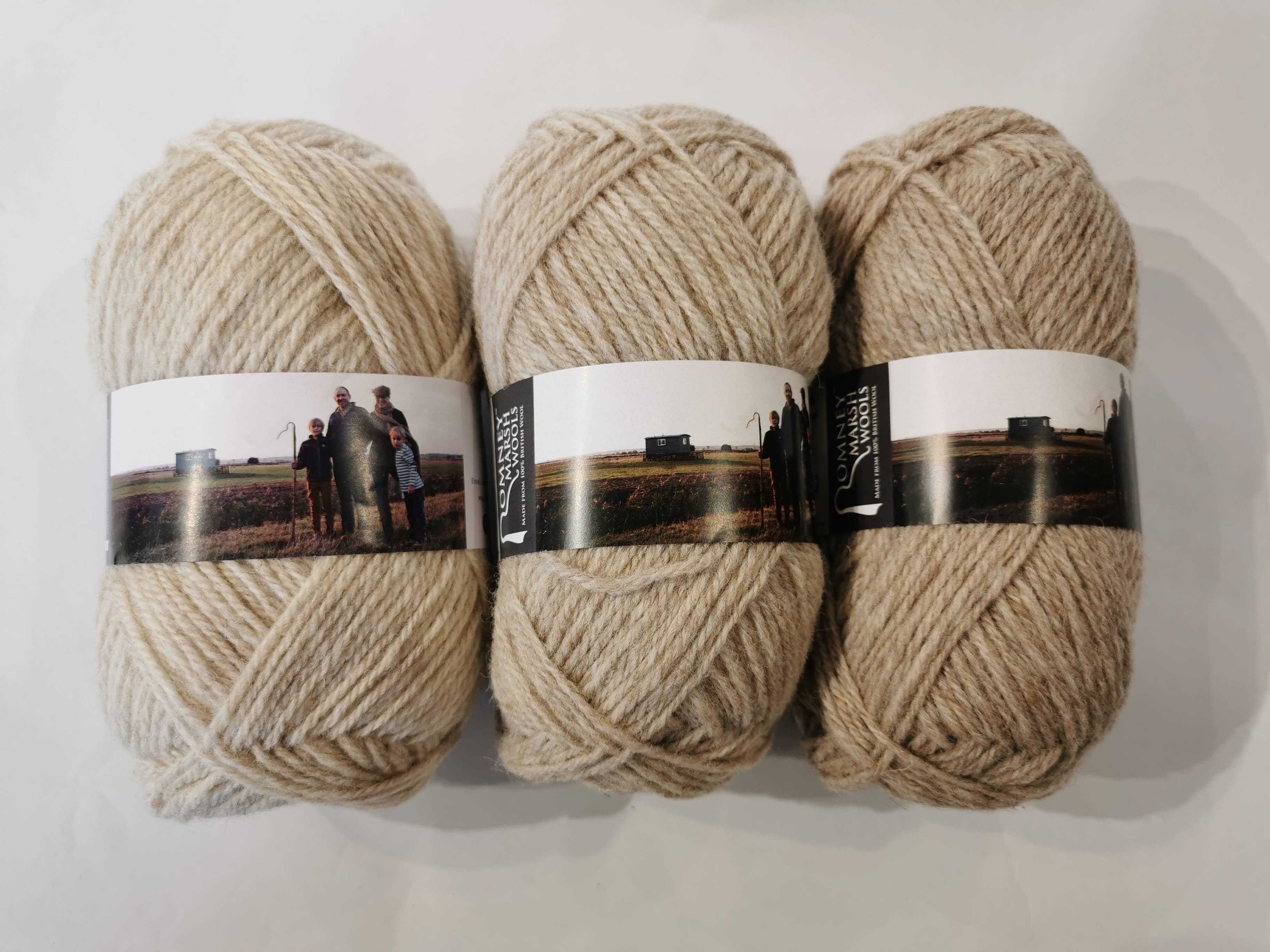 Romney Marsh Wools – wholesale Yarn – Romney Lambswool Yarn 100g Ball - Medium Grey2