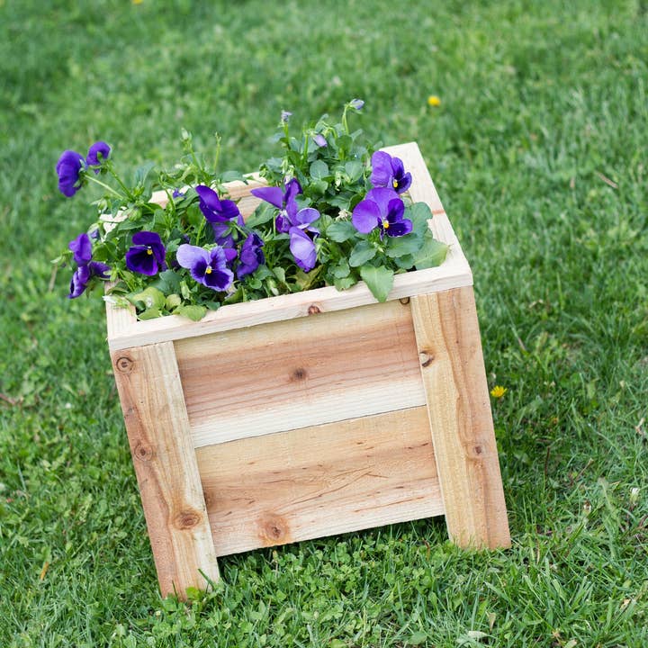 The McGarvey Workshop - Wholesale Planter Box - Outdoor Cedar Planter2