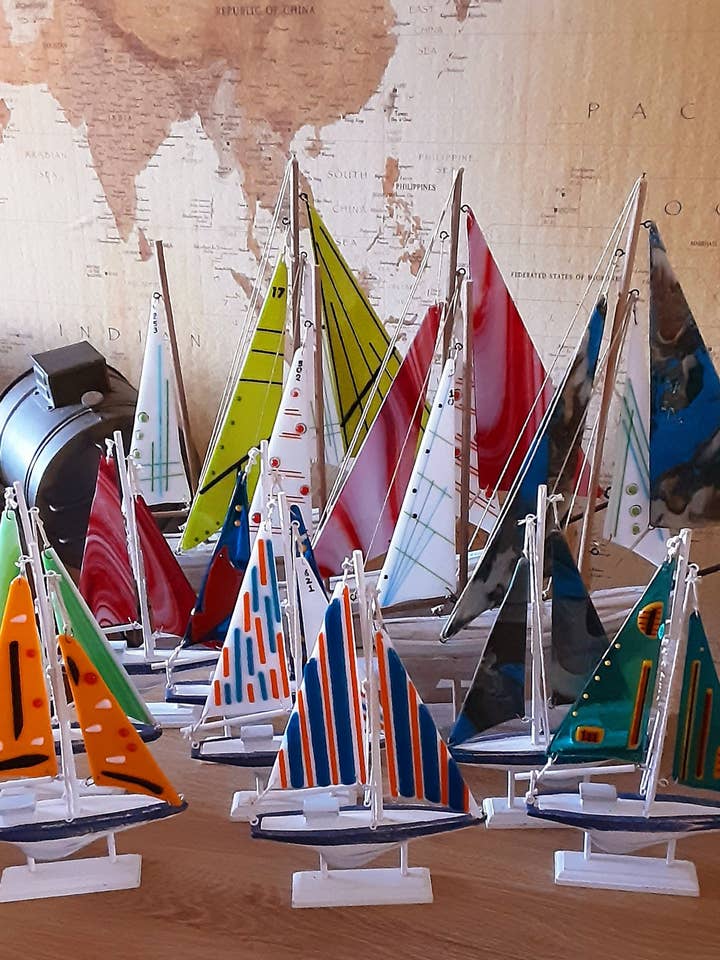 Fused Glass Sail Boat #2 for wholesale by Glasstopia