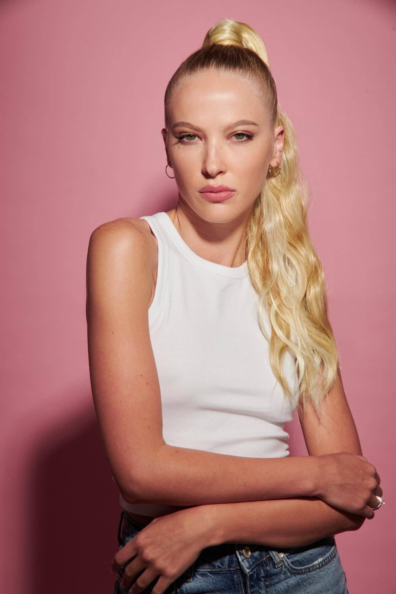 PALOMA BEAUTIES - Wholesale Hair Extensions - Curly Ponytail4