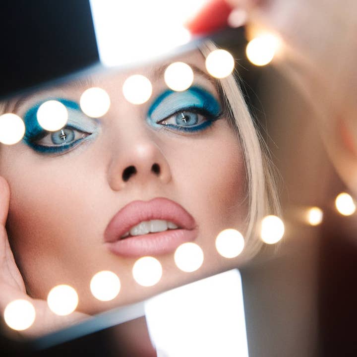 Brightmond Innovation AB - Vendita all'ingrosso Custodia per cellulare - Donna - Brightmond Spotlight Mirrorcase per iPhone XS Max10