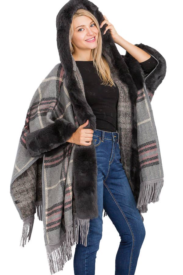 Grigio Poncho con cappuccio Ruana a silhouette aperta in stile eschimese scozzese in vendita all'ingrosso su Faire9