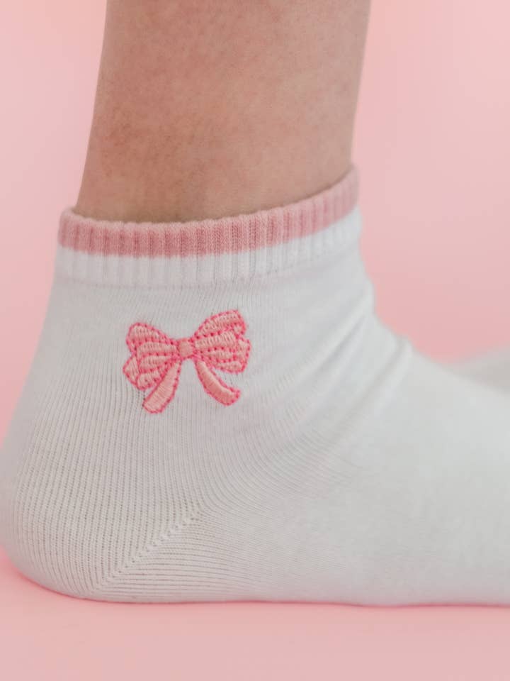 Rock Paper Scissors - Wholesale Socks - Women's - Women's Embroidered Ankle Socks