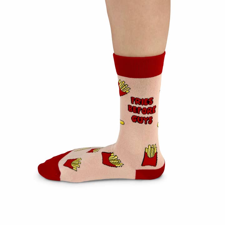 Happy Bits Socks - Venta al por mayor Calcetines - Mujer - Calcetines de bambú "Fries Before Guys" | Calcetines de patatas fritas | Rosa pastel